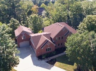 10581 Tremont Dr, Fishers, IN 46037
