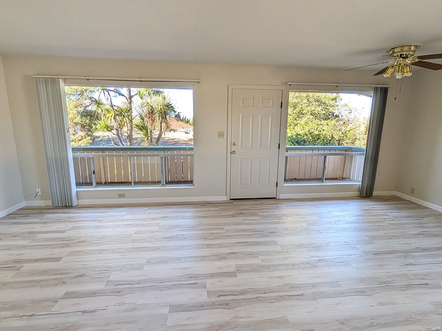 Southshore Gardens Apartments — Photo 4
