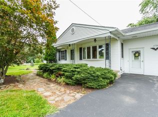 1758 Middle Rd, Rush, NY 14543