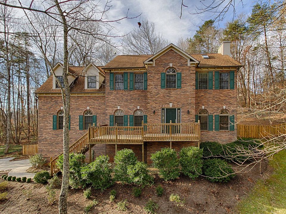1st image of 1221 Night Hawk Ln