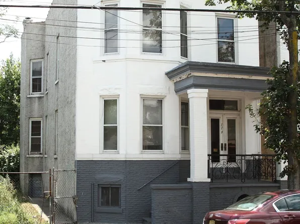 179 Beacon Ave, Jersey City, NJ 07306