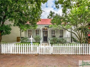 316 W Waldburg St, Savannah, GA 31401