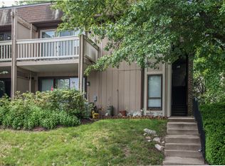 5820 Royal Ridge Dr UNIT K, Springfield, VA 22152