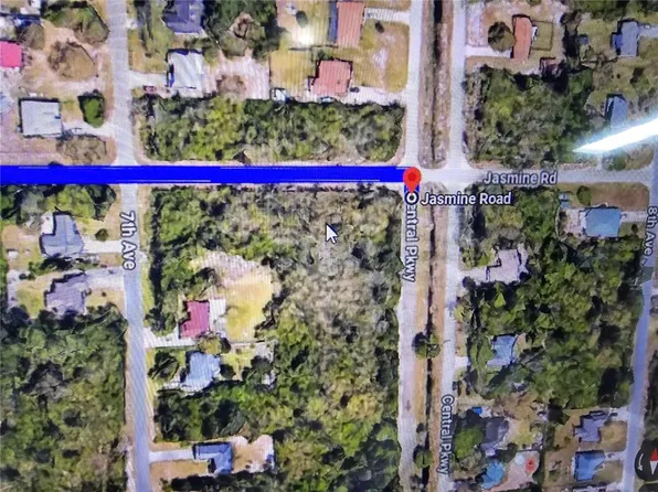 Central Pkwy #40, Deland, FL 32724