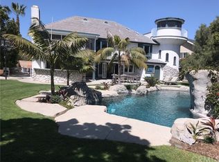22362 Wallingford Ln, Huntington Beach, CA 92646