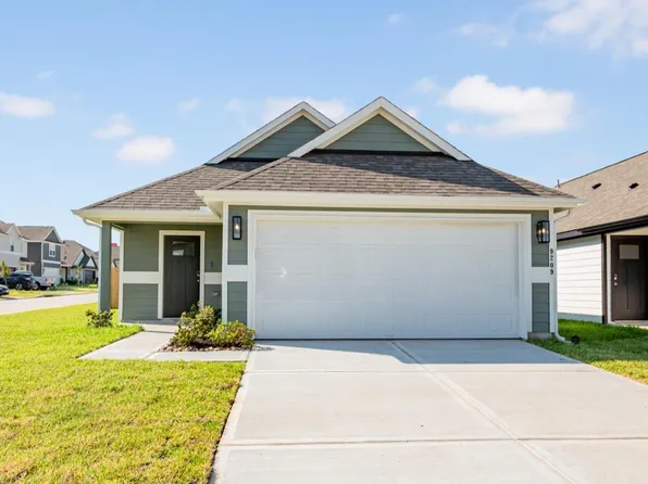 9209 Crestone Peak Dr, Willis, TX 77318