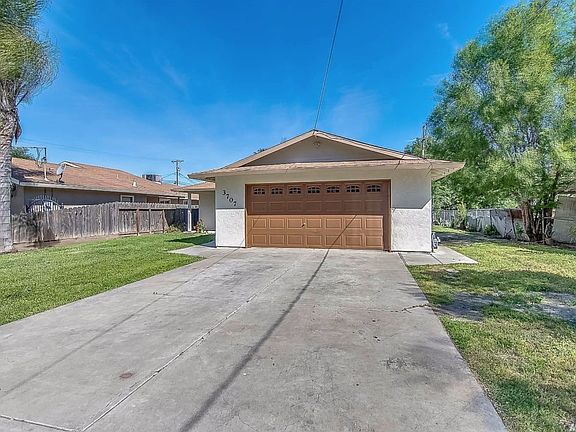 2nd image of 3707 E Miner Ave