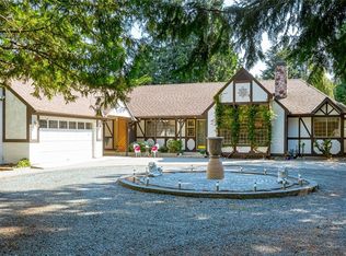 2526 Island Hwy W, Qualicum Beach, BC V9K 1B5