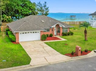 2001 Jessica Way, Navarre, FL 32566