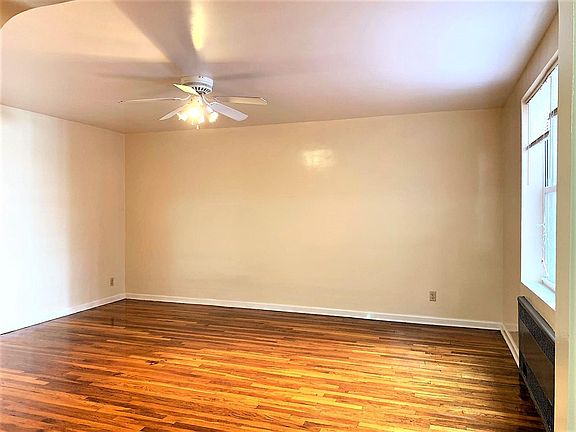 4th image of 15001 88th Ave
