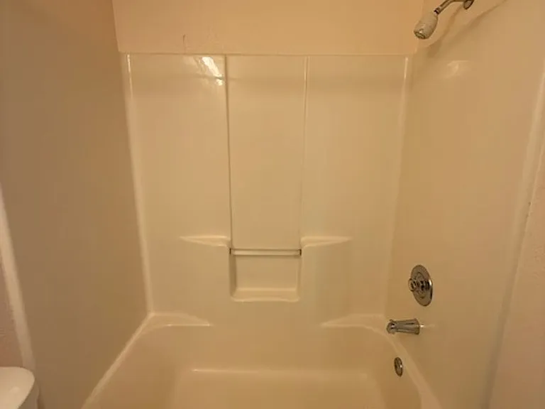 3208 Hoyt AVE Everett, WA 98021 — Photo 13