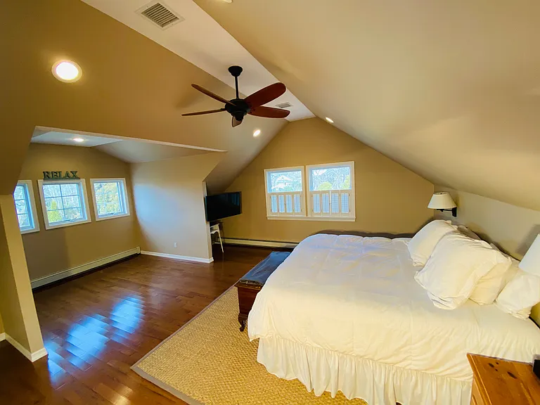 69 Accabonac Rd — Photo 17