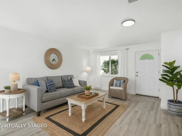 17053 Roscoe Blvd Unit 6, Northridge, CA 91325