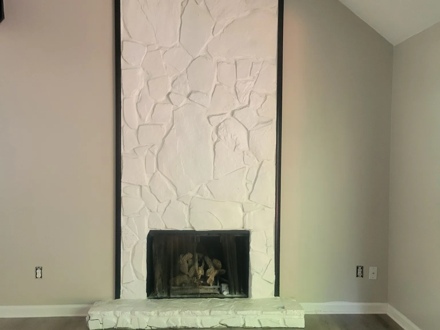 1078 Falling Water Smyrna, GA - 1 — Photo 2