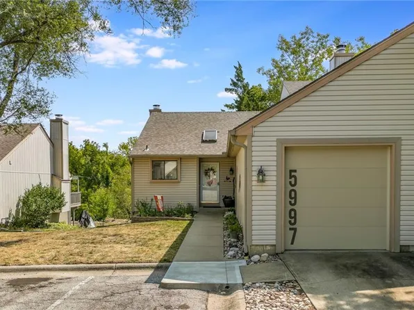 5997 N Bellefontaine Ave, Gladstone, MO 64119