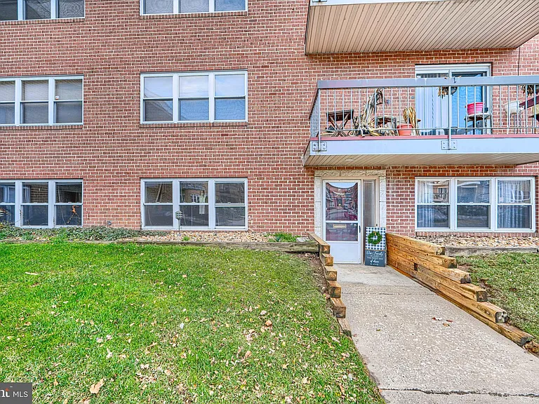 3645 Glengyle Ave #3F — Photo 23