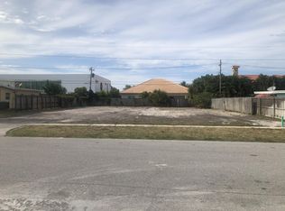 375 NE 6th St, Boca Raton, FL 33432