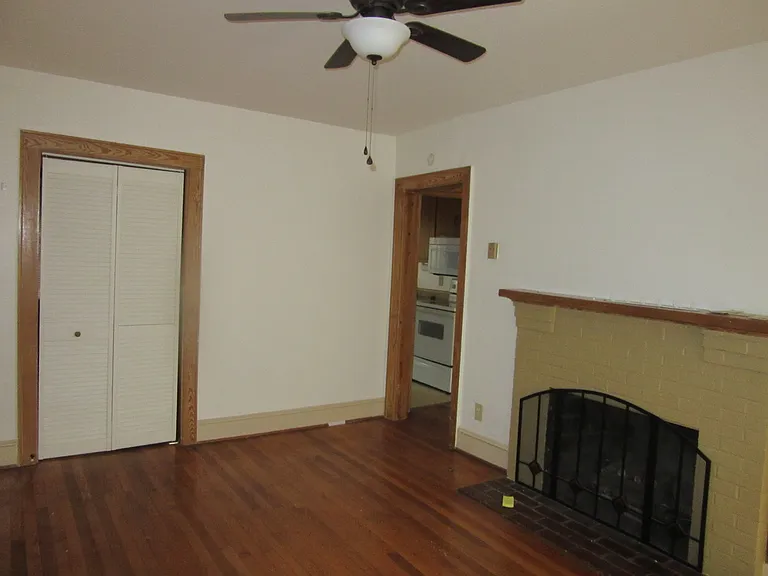 1013 Kensington Ave — Photo 10