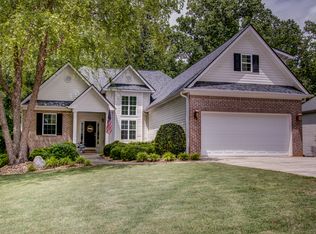 4509 Hoskins Dr, Gainesville, GA 30506