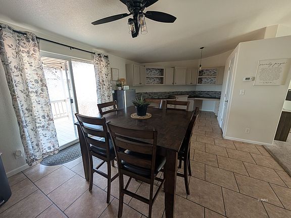 4th image of 858 Sandpiper Dr