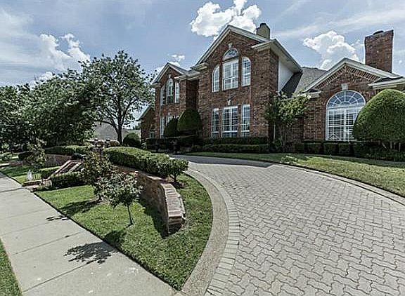 2nd image of 5908 Meadowhill Dr
