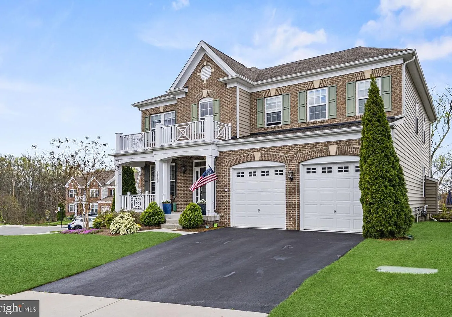 This beautifully maintained single-family home offers five bedrooms, four-and-a-half bathrooms, a... — Photo 3