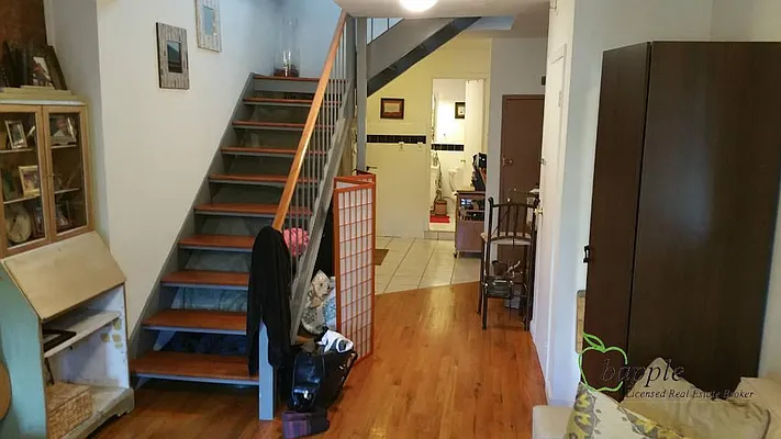 Rented by Bapple | media 23