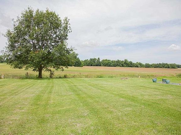 5th image of 13450 Gilles Ln
