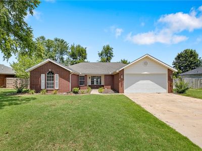 2705 SE 5th St, Bentonville, AR, 72712