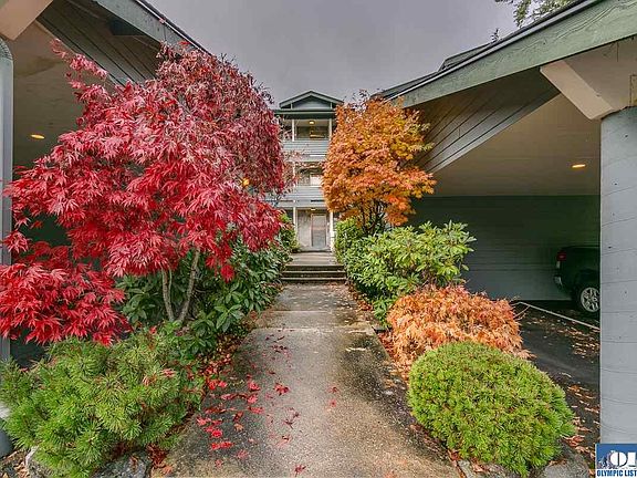 2nd image of 710 Del Guzzi Dr APT 102