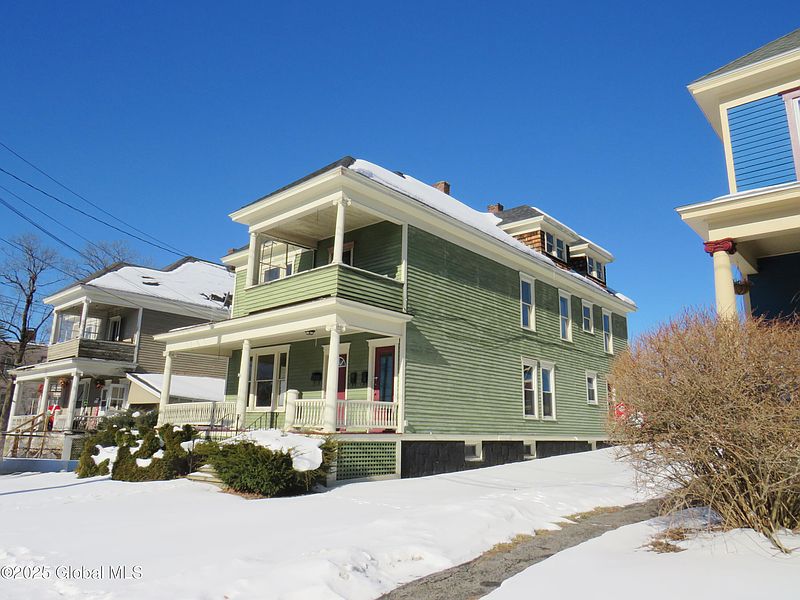 3rd image of 3 E State Street
