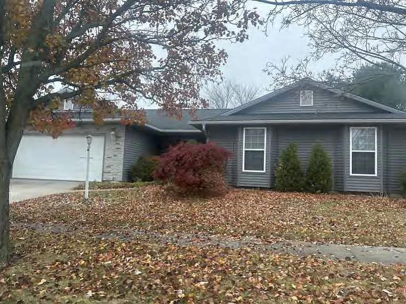 1st image of 1809 Autumn Ridge Dr