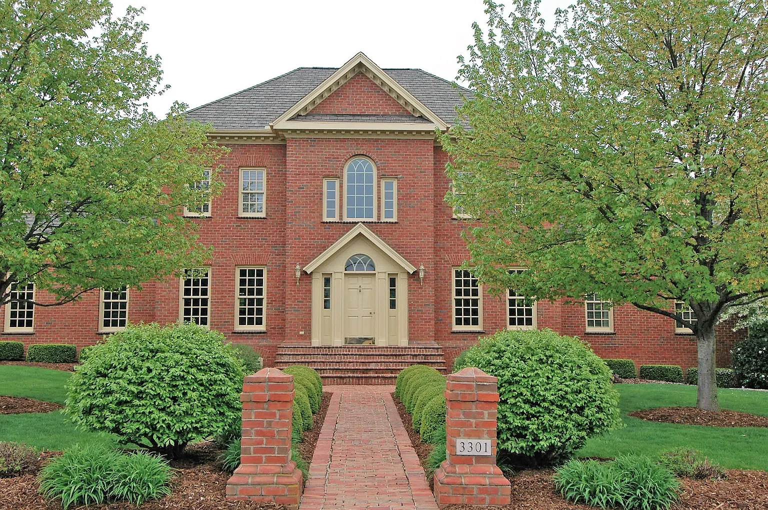 3301 Wisteria Ln photo 1