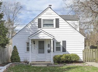 626 Chase Rd, Columbus, OH 43214