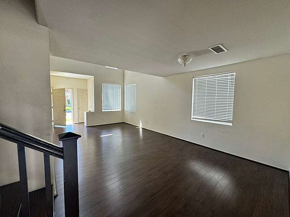 5th image of 1477 Stardust Dr