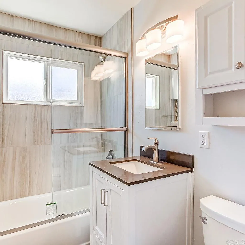 2 bed, 876 sqft, $2,295 — Photo 4