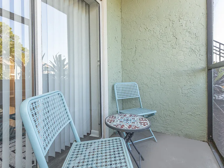 Palmera at Gandy — Photo 48