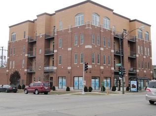 3954 N Oriole Ave APT 303, Chicago, IL 60634
