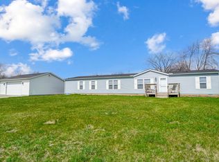 6766 Garlough Rd, Springfield, OH 45502