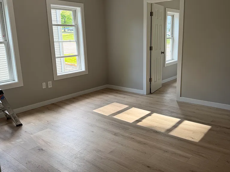 29 Millard St #2 — Photo 12