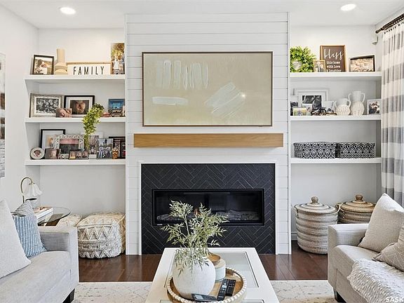 5th image of 1015 Muzyka ROAD