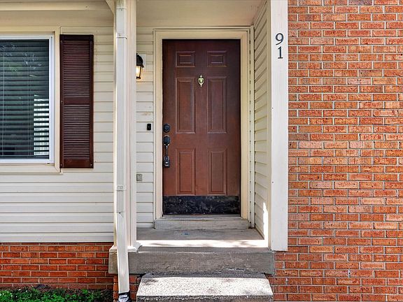 3rd image of 91 Grassmire Dr