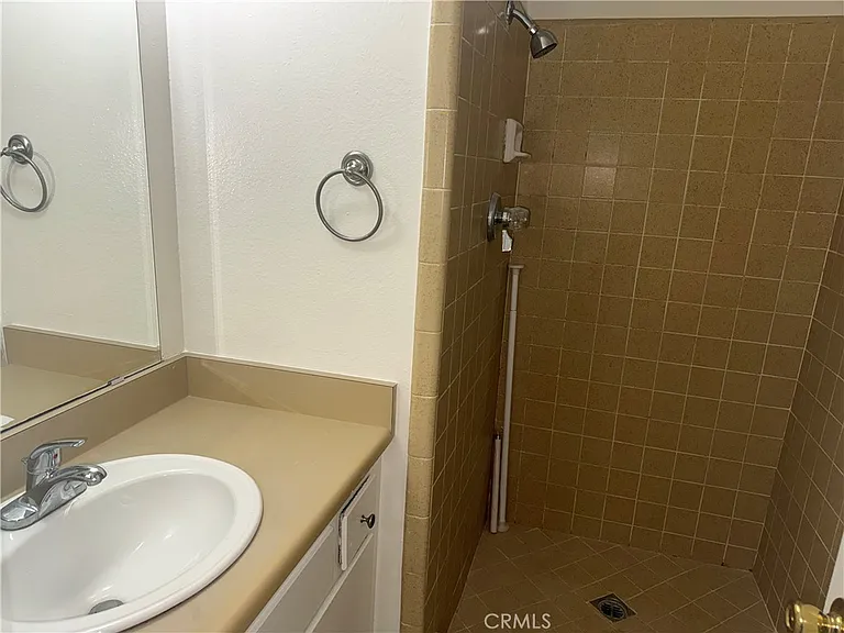 16703 Lynn Ln #D — Photo 11