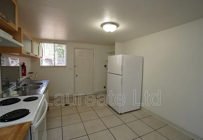 5550 W 3rd Pl #4 — Photo 6
