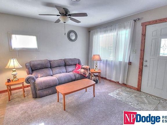 4th image of 158 North Dr