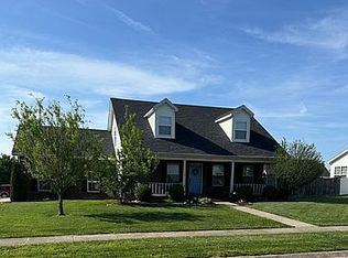 1009 Paddock Loop, Lawrenceburg, KY 40342