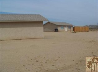 4424 Artesia, Landers, CA 92285