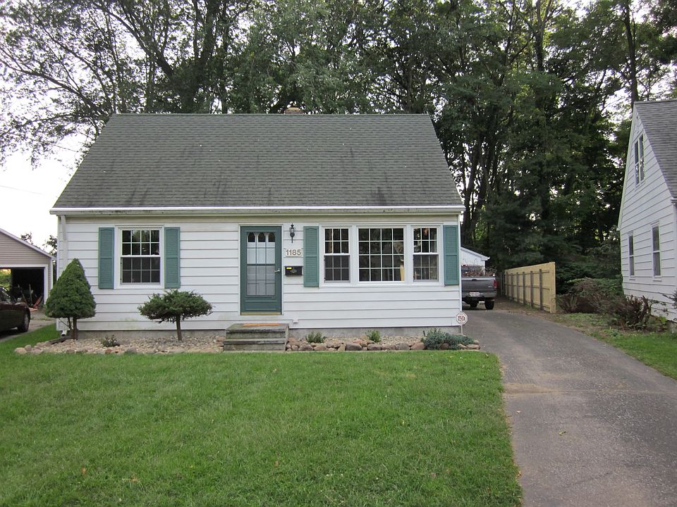 1st image of 1185 Crescent Dr
