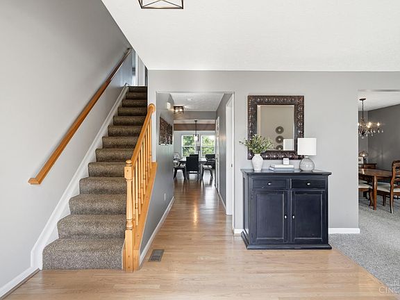 2nd image of 2830 Orchardpark Dr
