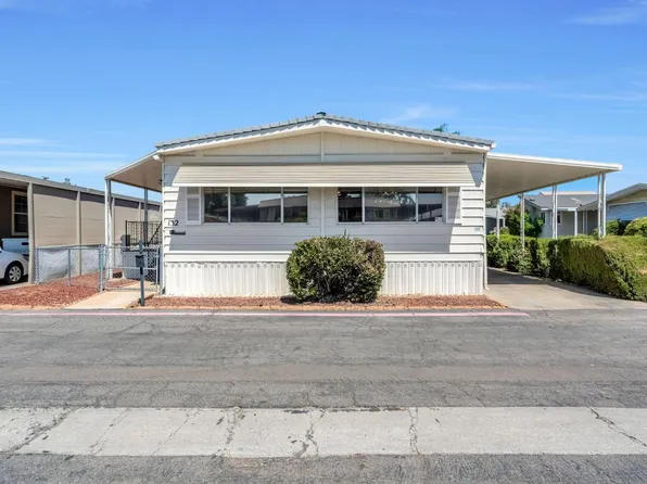 105 W Herndon Ave Space 132, Pinedale, CA 93650